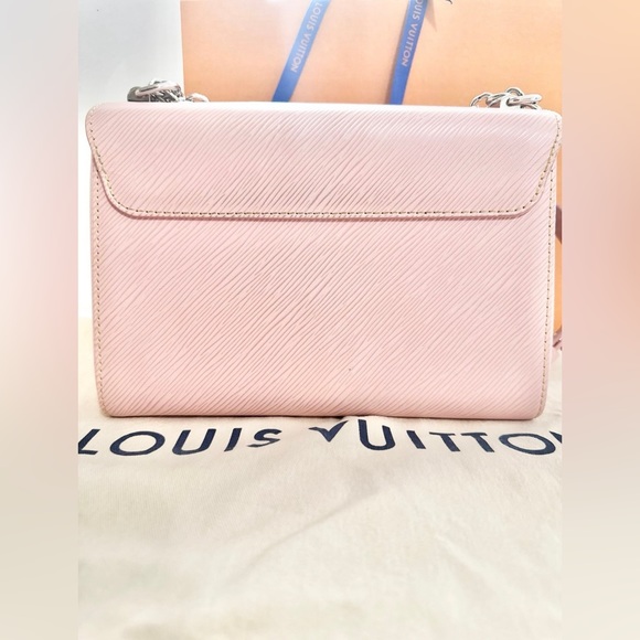 Louis Vuitton Twist Pink Epi MM Shoulder Bag - Picture 5 of 12